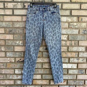 Blank NYC Mid Rise Skinny The Bond Wild Side Size 26 Animal Leopard Denim Jeans